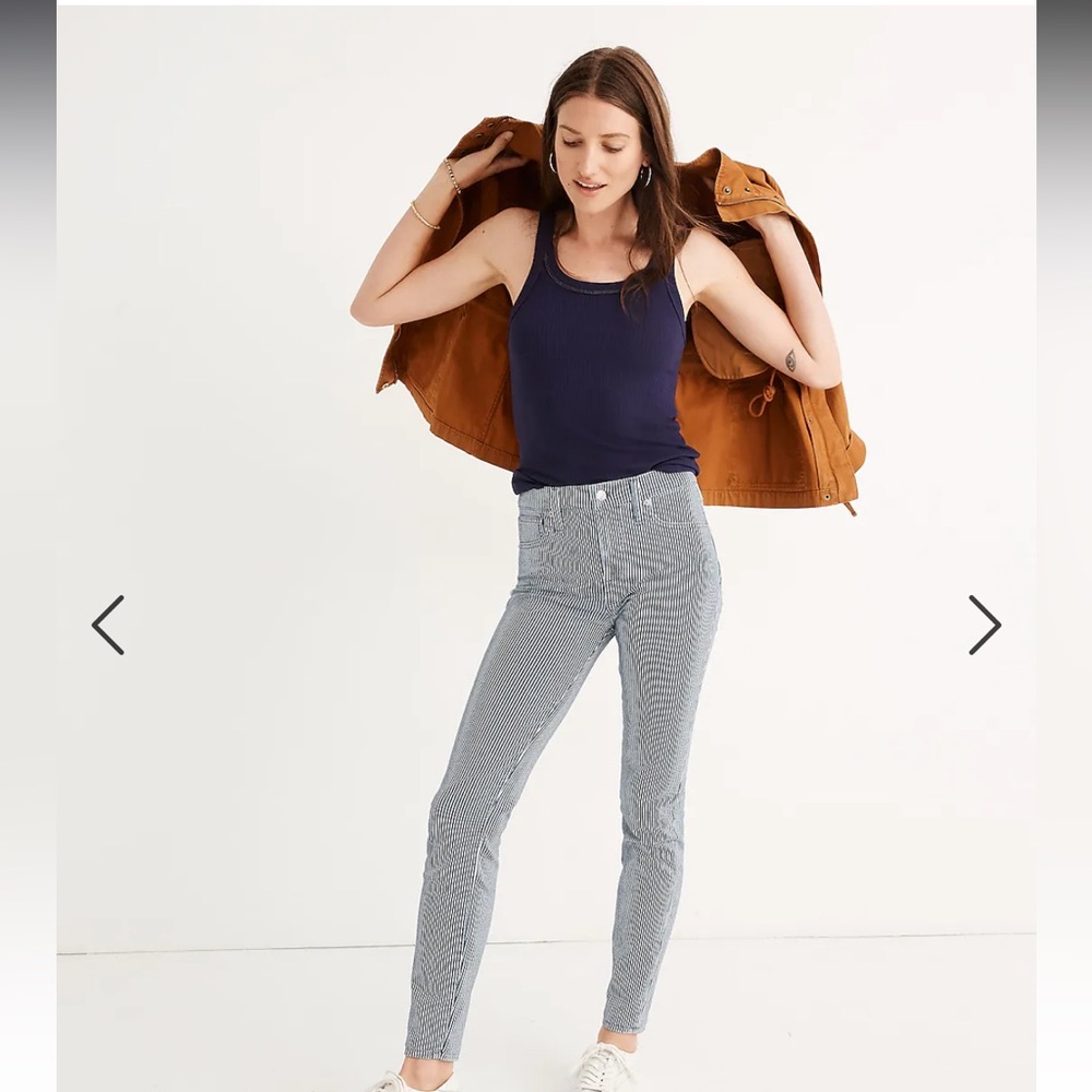 NEW • Madewell • Women’s 9" Mid-Rise Skinny Jeans in Piper Stripe Blue / White - Picture 1 of 4